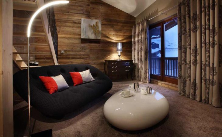 Koh-I Nor Hotel, Val Thorens, Bedroom Lounge